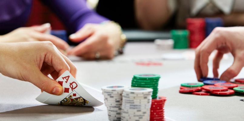 Thuật ngữ cơ bản về các lá bài trong poker
